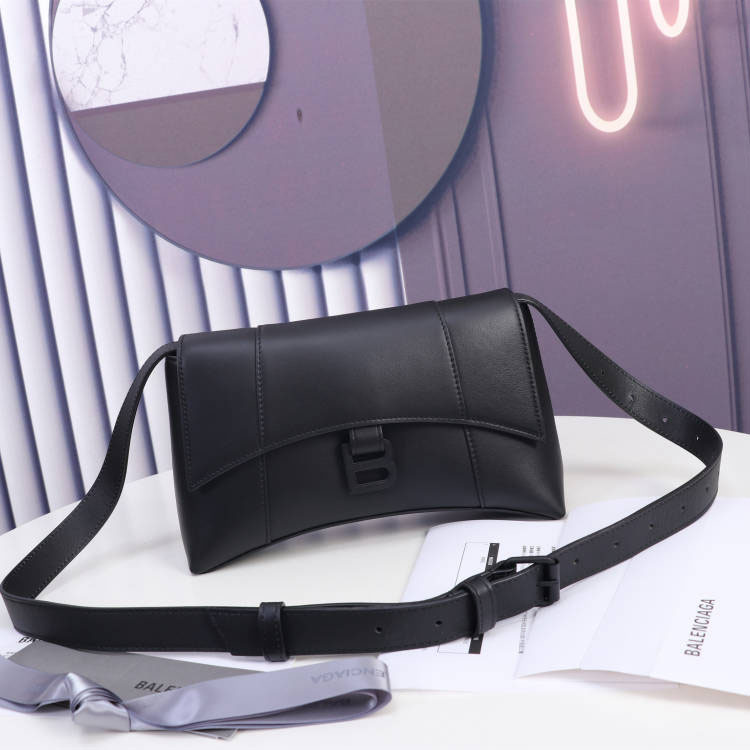 Ba*len*cia*ga satchel bags